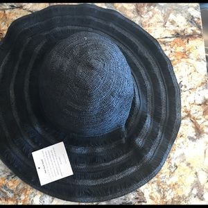 Stella & Dot Marina Hat